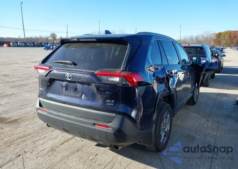 2024 Toyota Rav4 Xle z USA, uszkodzony, nr VIN 2T3P1RFVXRW428265